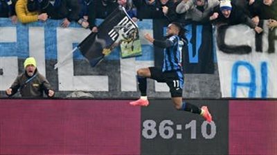 أتالانتا يفوز على ميلان ويتصدر الكالتشيو مؤقتًا