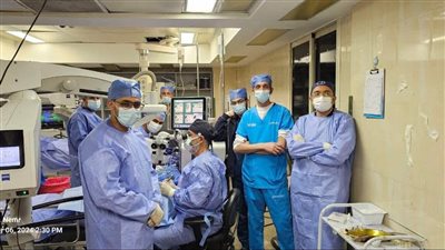 إجراء 25 عملية جراحية دقيقة بطب وجراحة العيون في مستشفى سوهاج الجامعي