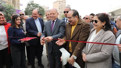 محافظ القاهرة يفتتح رابع أسواق اليوم الواحد بعين شمس
