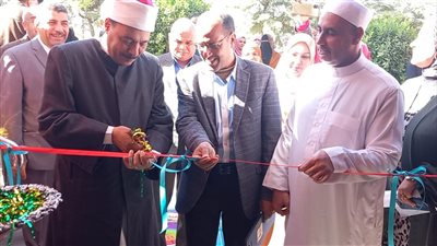 رئيس منطقة سوهاج الأزهرية يفتتح معرض «بداية جديدة » لرياض الأطفال