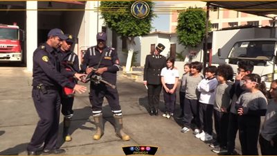 الحماية المدنية بالقاهرة تستقبل طلاب المدارس للتعرف على دور الشرطة