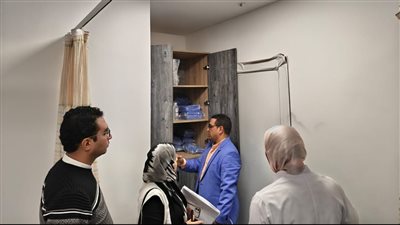 غلق 27 منشأة مخالفة تزاول أنشطة طبية وعلاجية بدون ترخيص بالجيزة 