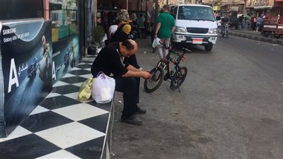 المواقف في قبضة سائقي الميكروباص.. والغضب يسيطر على المواطنين بدمياط