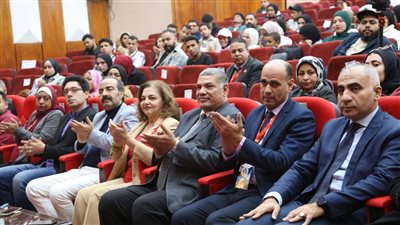 افتتاح مهرجان المسرح الخامس عشر للعروض القصيرة بجامعة الفيوم