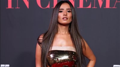زينة عن حضورها مهرجان البحر الأحمر السينمائي: مهتمة بمشاهدة الجديد في السينما بكافة أنحاء العالم