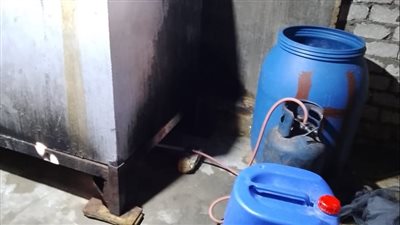 ضبط مصنع ألبان غير مرخص بالفيوم 