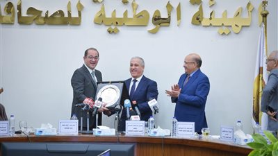 وزير المالية في لقاء الهيئة الوطنية للصحافة: 4 أولويات لصالح المواطنين والمستثمرين