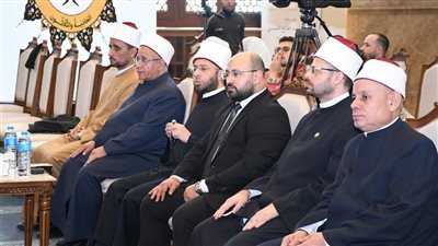 10 متسابقين يتنافسون على جوائز الفرع الرابع بالمسابقة العالمية للقرآن الكريم