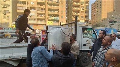 الجيزة: غلق وتشميع منشآت بدون ترخيص بمنطقة كعبيش في الهرم 