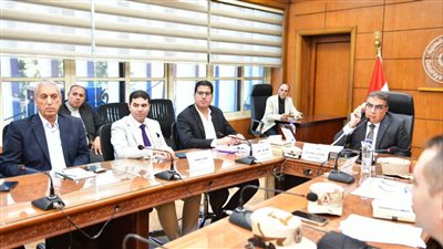 محافظ الدقهلية يتابع الموقف التنفيذى لمشروعات حياة كريمة بشربين