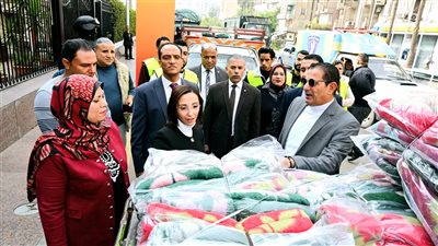 محافظ البحيرة تشهد إصطفاف قافلة صناع الدفا