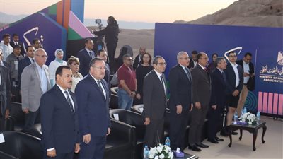 رئيس جامعة حلوان يشهد ختام المرحلة الأولى لمبادرة 