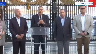 رئيس الوزراء: نسعى لتحويل بورسعيد إلى مدينة صناعية متميزة