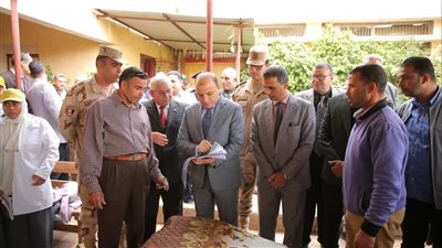 محافظ كفر الشيخ يتفقد ‏المدرسة الثانوية الزراعية العسكرية المشتركة