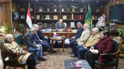 محافظ القليوبية يعقد إجتماعاً لمُتابعة أعمال إنشاء المبنى الجديد بمستشفى بنها التعليمي