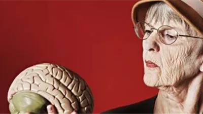 باحثون يكتشفون بروتينات مرتبطة بشيخوخة الدماغ (تفاصيل)