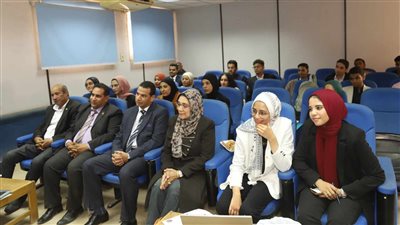 28 دارسًا يتنافسون للفوز بمسابقة الطالب المثالي بجنوب الوادي 