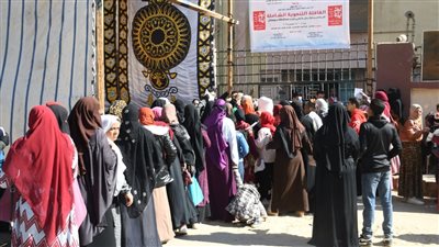 ٢٥٠٠ مستفيد من قافلة جامعة عين شمس الشاملة بسوهاج 