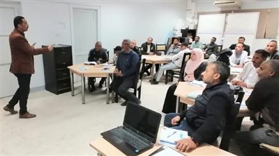  مياه الفيوم تنظم دورة تدريبية للعاملين على كيفية تقييم مخاطر بيئة العمل