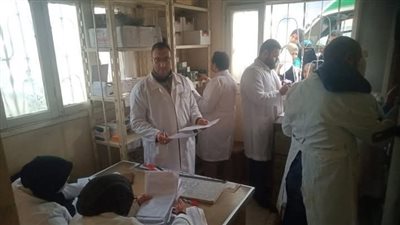 تقديم 3800 خدمة طبية مجانية بقرية جزيرة أبو صالح ببني سويف