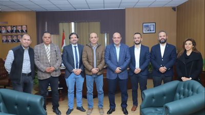 وفد الجمعية الأوروبية يزور جامعة المنصورة لتجديد اعتماد مركز الأورام 