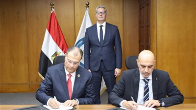 توقيع 3 اتفاقيات استراتيجية لتطوير مصانع أبوقير للأسمدة