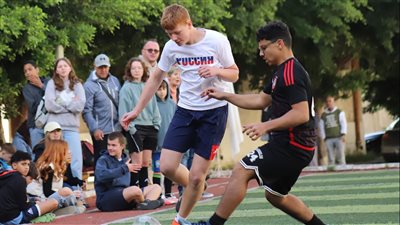 البيت الروسى والمنطقة الأزهرية يشاركان فى بطولة كره القدم بالإسكندرية 