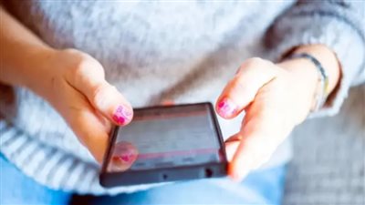 استشاري نفسي: الفراغ أحد أسباب الدخول على تطبيقات المواعدة