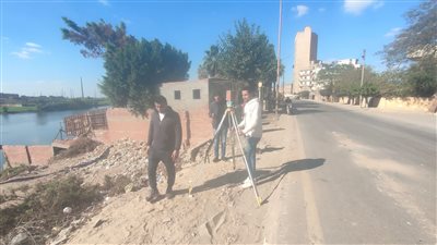 محافظ الغربية يتابع بدء استكمال تطوير كورنيش كفر الزيات