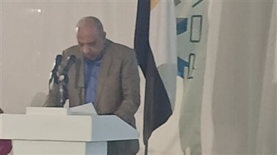 عصمت: نعمل من خلال رؤية متكاملة واستراتيجية عمل لتعظيم الاستفادة من الطاقات المتجددة 