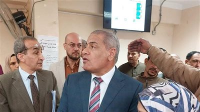 رئيس «جنوب الدلتا» للكهرباء يتفقد  عددا من المشروعات بالمنوفية