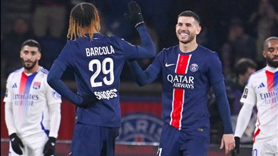 باريس سان جيرمان يستعيد توازنه بثلاثية أمام ليون في الدوري الفرنسي