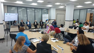 طلاب جامعة الجلالة في ورشة عمل لتعزيز التصميم الشامل لذوي الاحتياجات الخاصة