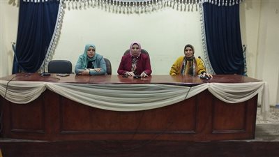 جامعة الفيوم تنظم ندوة عن مشروع التنور المجتمعي لطلاب كلية التربية 