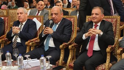  جلسة نقاشية حول 