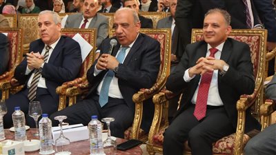 وزير الكهرباء: الارتقاء بجودة الخدمات وتحسين معدلات الأداء على رأس أولويات العمل