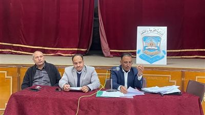 برنامج تدريبى للتعريف بإدارة المراجعة الداخلية والحوكمة بتعليم قنا 