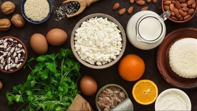 تأثير التغذية على تحسين صحة العظام والوقاية من هشاشتها