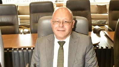 رئيس جامعة سوهاج ممثلًا عن جنوب الصعيد بمجلس أمناء 