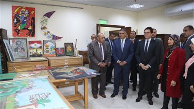 افتتاح 