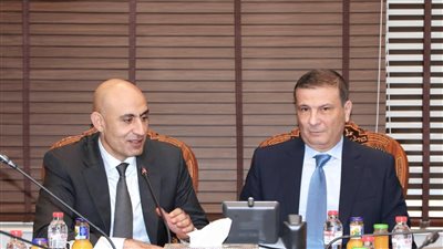 وزيرا الزراعة والتعليم يبحثان سبل التعاون في مجال تطوير المدارس الفنية الزراعية