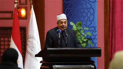 رئيس المعاهد الأزهرية: وجود أمتنا العربية مرتهن بوجود هذه اللغة المباركة