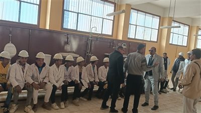 بدء تنفيذ التدريب المهني لطلاب المدارس الصناعية في 