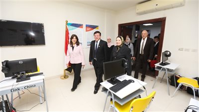 تدشين أول معمل افتراضي للطب الصيني بالشرق الأوسط في الجامعة المصرية الصينية
