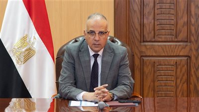 وزير الري يلتقي عددًا من أعضاء مجلسى النواب لمناقشة طلبات المواطنين