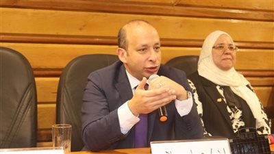 تدشين العمل بالمكتب الأخضر في طب قصر العيني