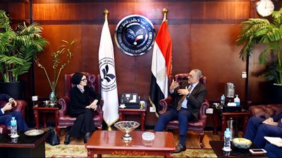 هيئة الاستثمار ومنظمة أكسيس هيلث تبحثان جذب استثمارات جديدة في قطاع الصحة