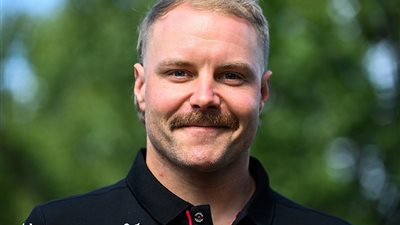 توتو وولف يفتح الباب امام رحيل بوتاس إلى ألبين