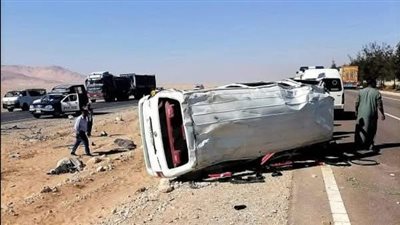 مصرع وإصابة 9 أشخاص في حادث تصادم سيارتين بالفيوم
