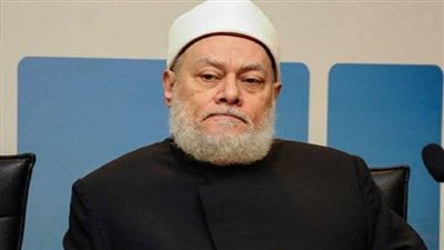 جمعة: اللغة العربية هى جسر الحضارة ووعاء المقدس